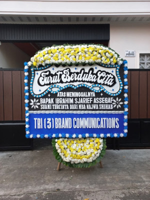 Papan Bunga Duka di Mam